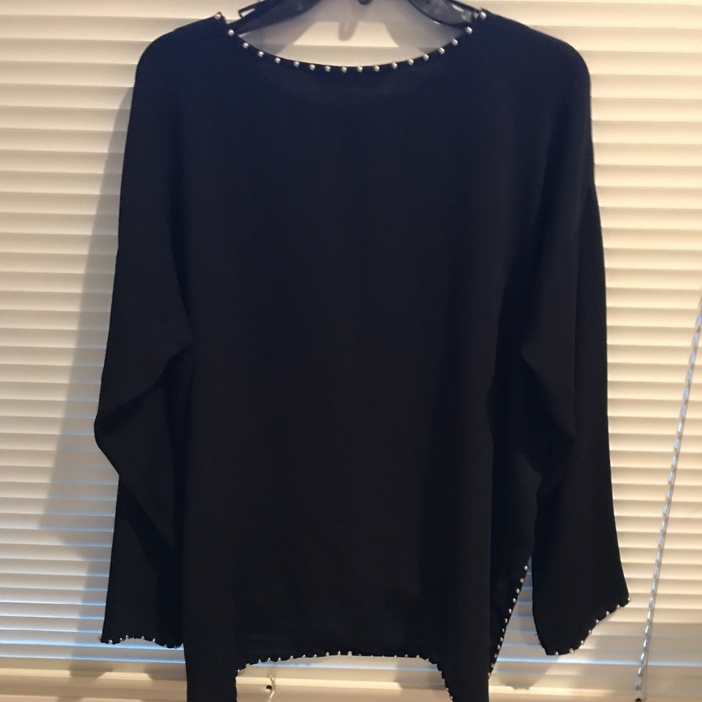 Blouse - Picture 2 of 2